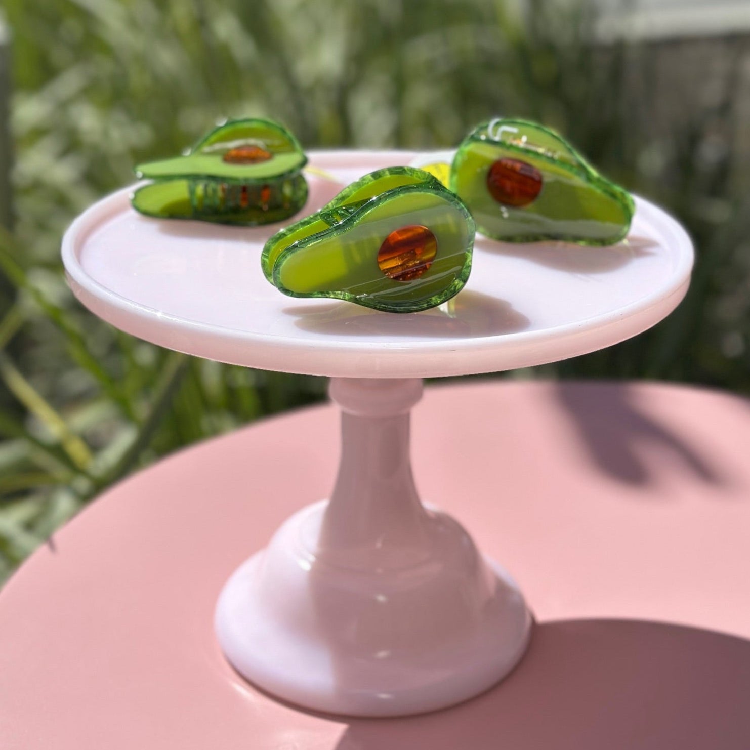 Jenny Lemons | Midi Avocado Hair Claw Clip | Le Dix-Sept Pâtisserie